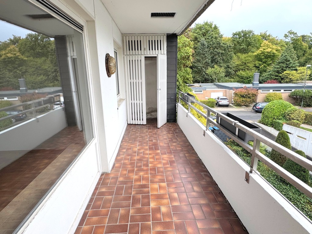 Gut aufgeteilte ETW im 4-Parteienhaus inkl. TG-Stellplatz