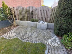hintere Terrasse