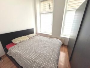 Schlafzimmer (1)