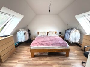 Schlafzimmer (1)