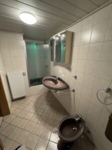 Duschbad (UG)
