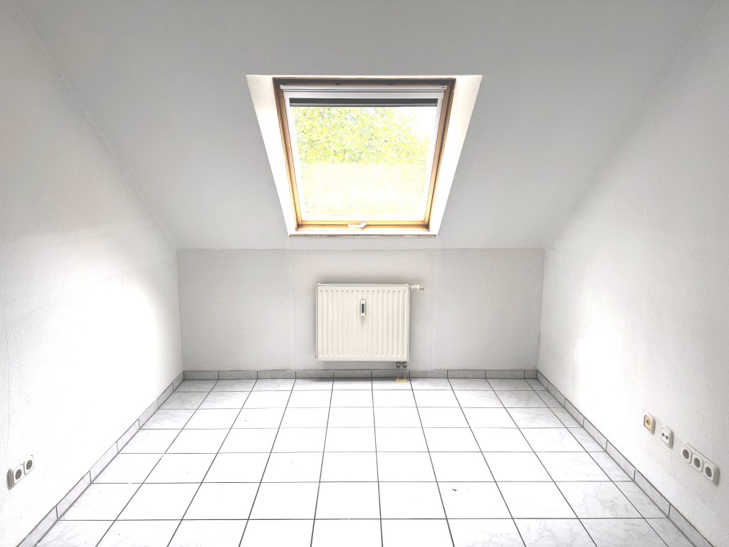 Arbeits-/Kinderzimmer (1)