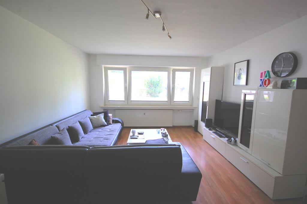 Wohnzimmer (2)