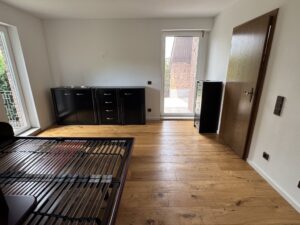 Schlafzimmer (2)